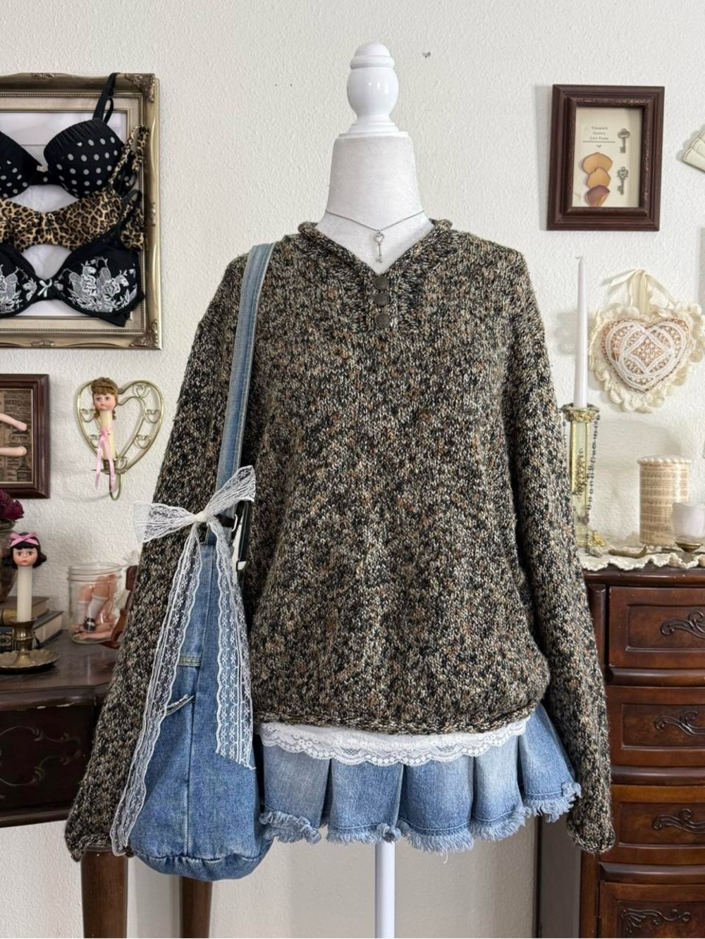 90’s girly grunge brown speckled cozy fairy henley sweater